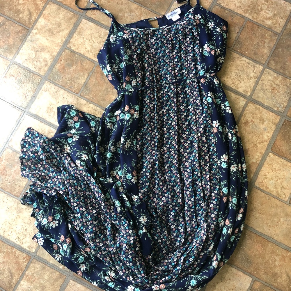 Motherhood maternity floral dress